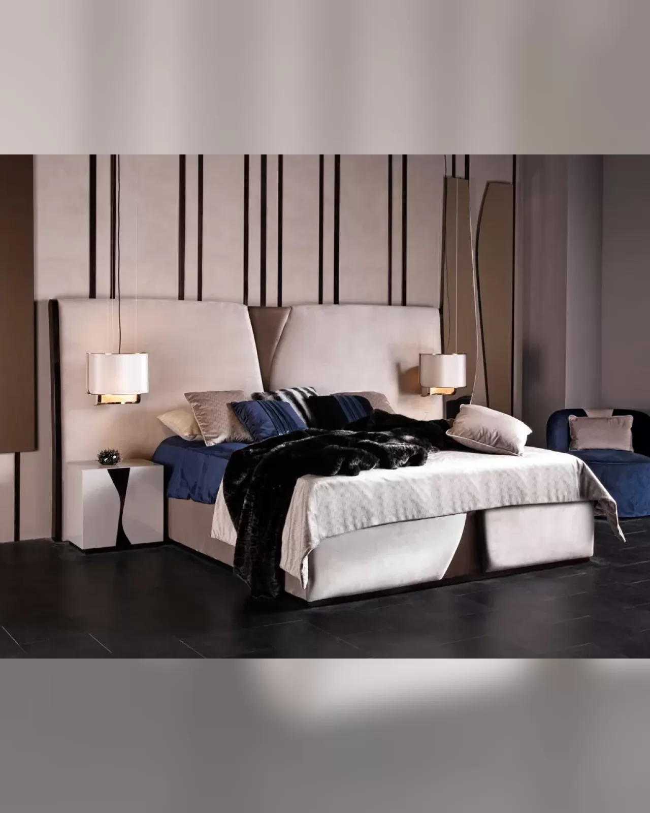 Krypton Bed, Italian upholstered bed by Epoque