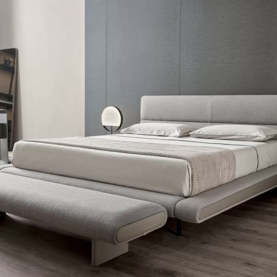Sharon Bench by Cantori, Italian furniture company for the bedroom, made to order in Italy