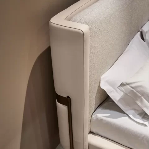 Valley High Bed