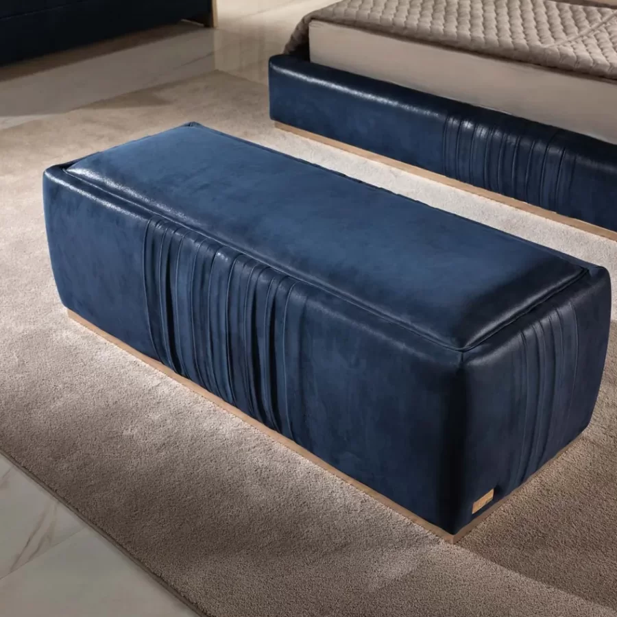 Licena Pouf by Epoque, luxury living room furniture, in fabric or leather, made to order in Italy