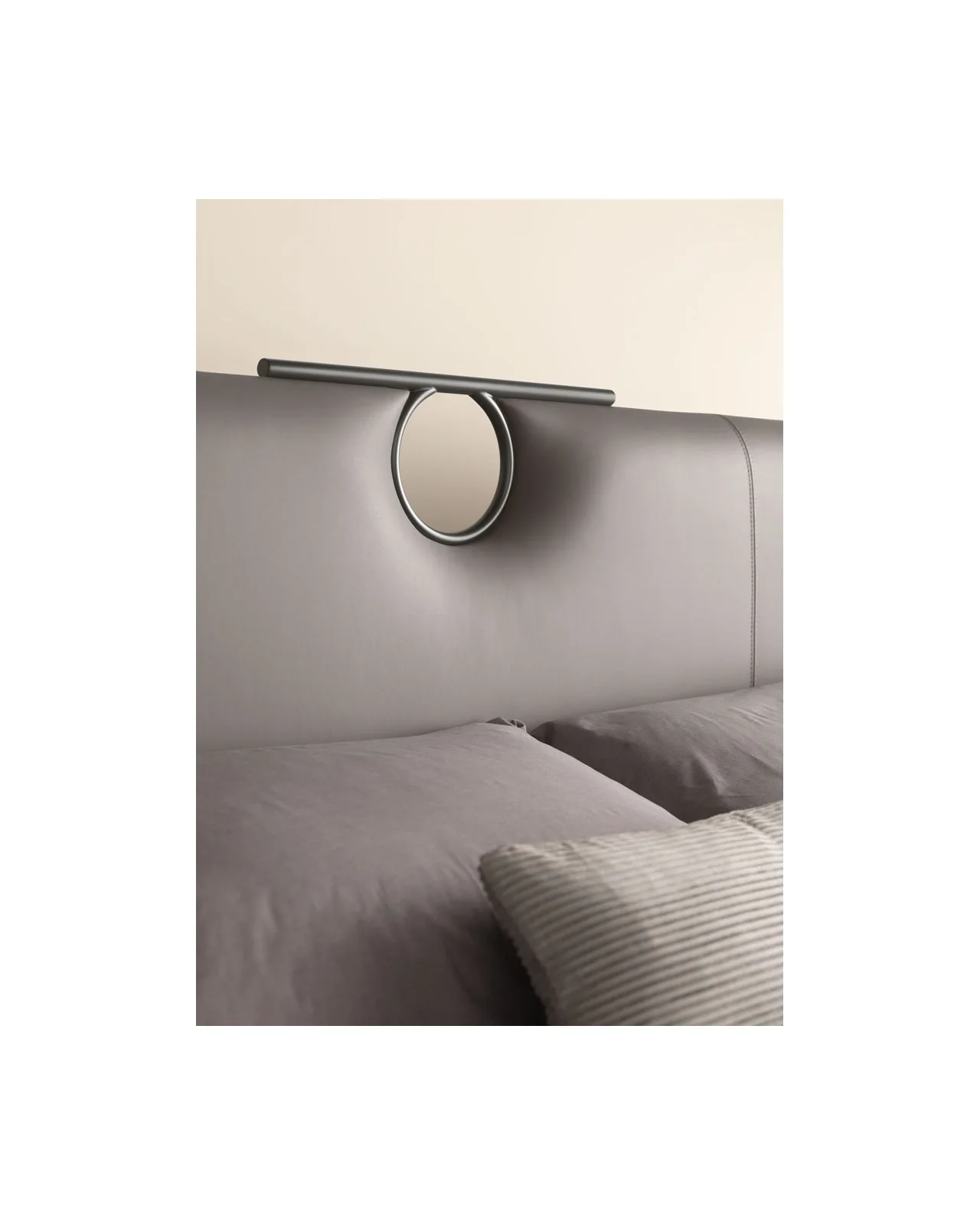 Bay 2 bed by Cantori, in an interior setting, photo 2 of 5, Nobili Design catalog