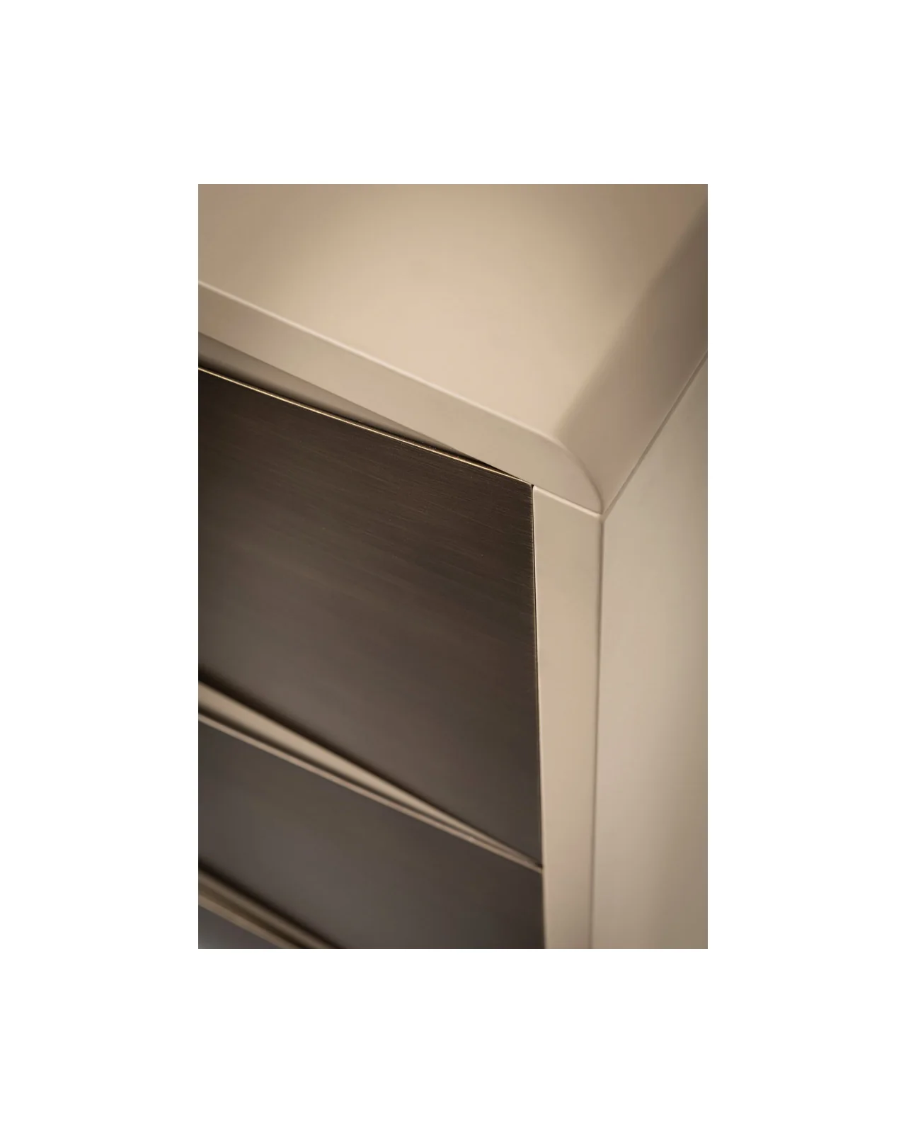 Concetto chest of drawers by Cantori, in an interior setting, photo 5 of 8