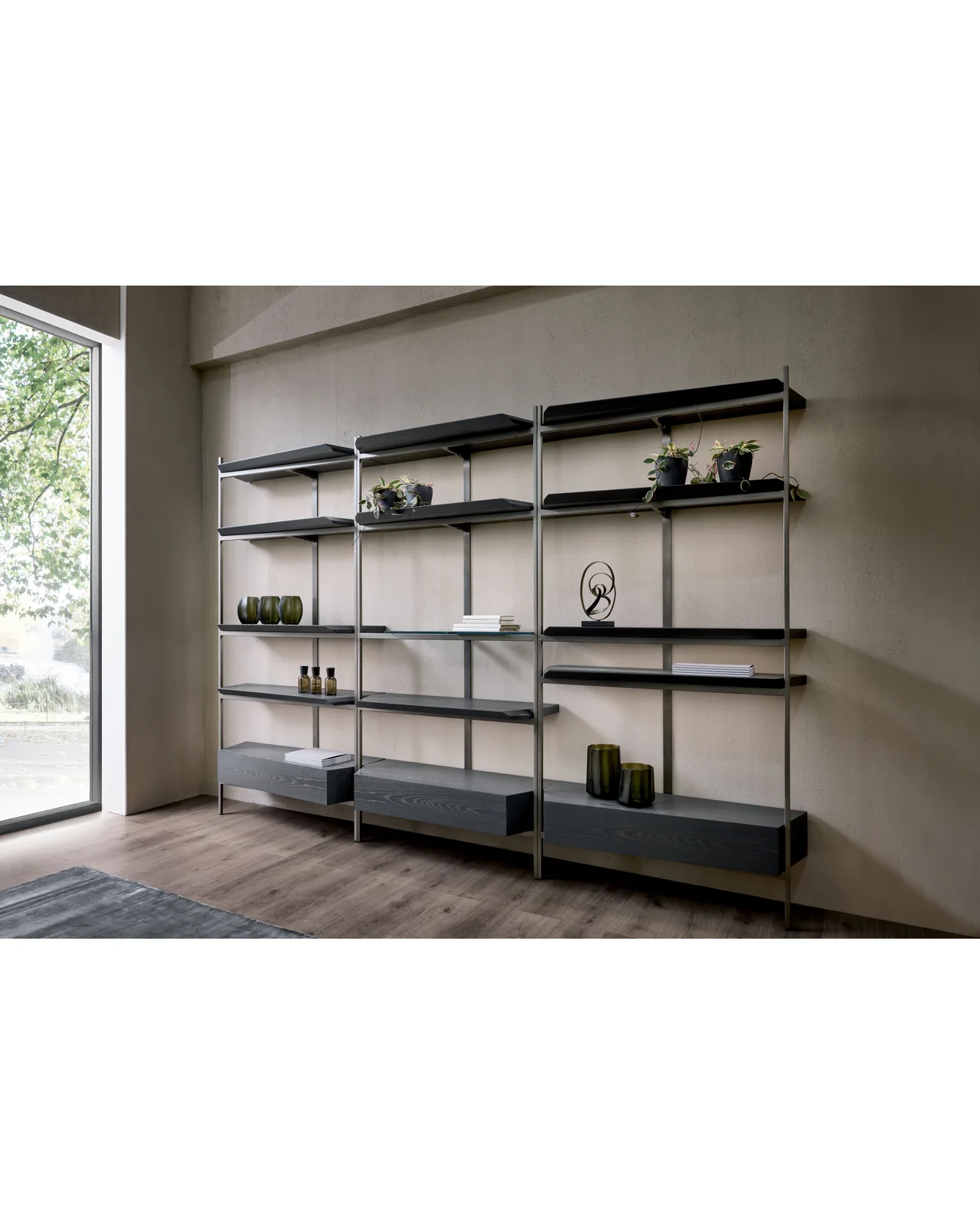 Macao wall unit composition by Cantori, in an interior setting, photo 13 of 13