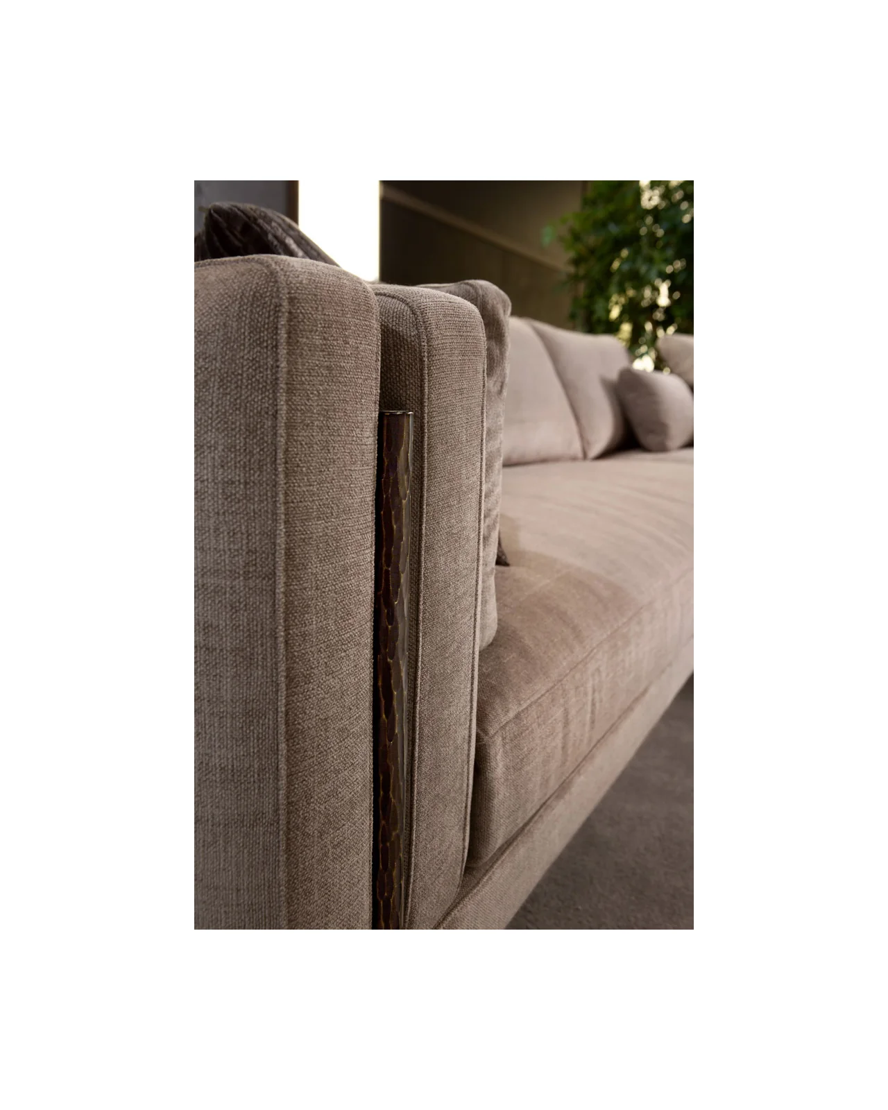 Shanghai Angular sofa by Cantori, in an interior setting, photo 2 of 6