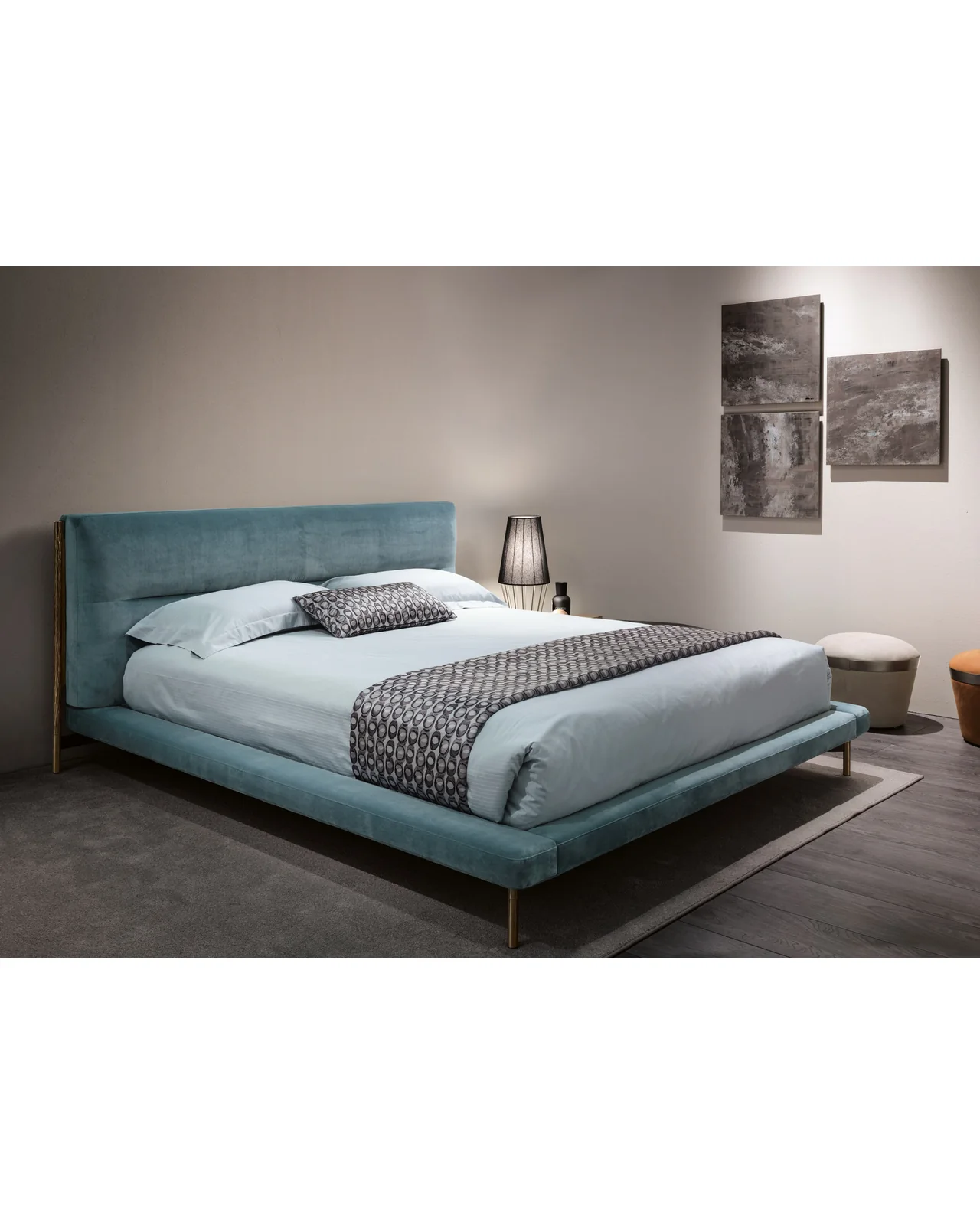 Shanghai bed by Cantori, in an interior setting, photo 3 of 5
