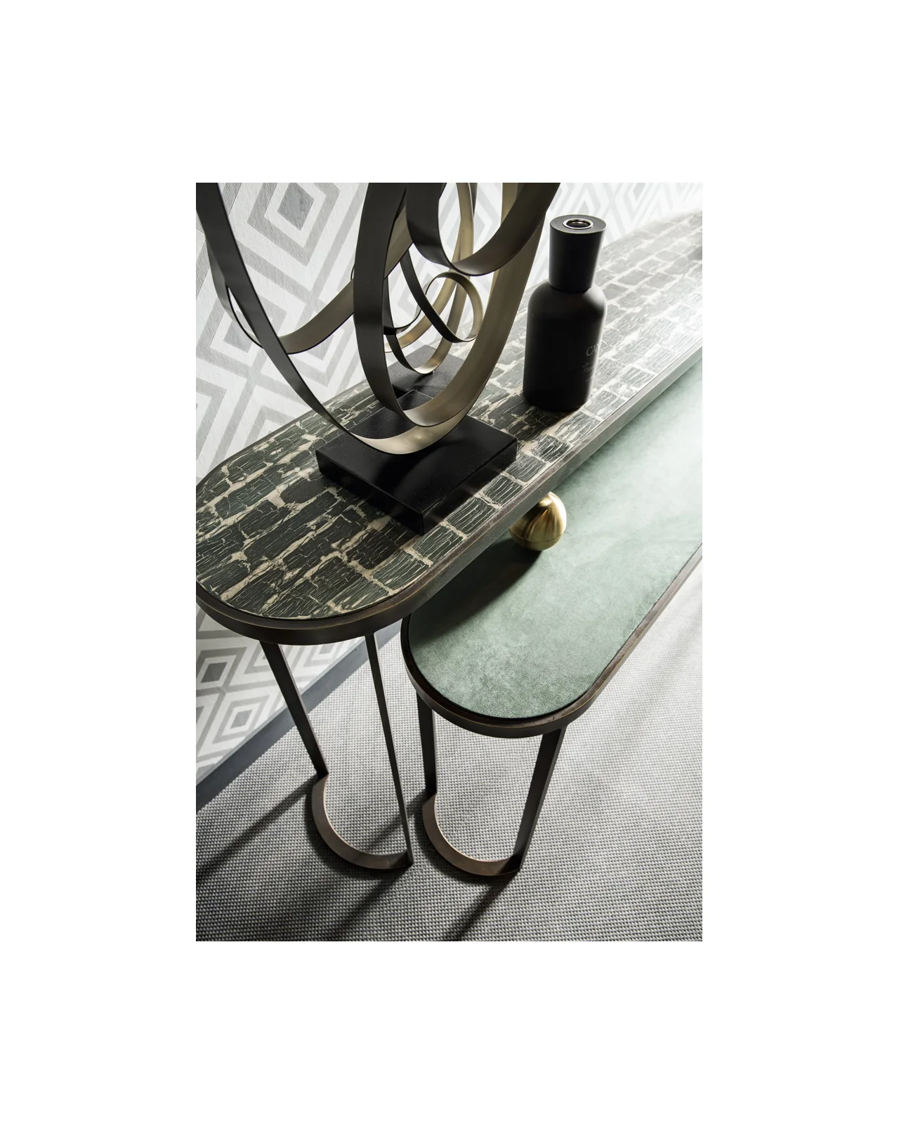 Venezia console table by Cantori, in an interior setting, photo 4 of 6