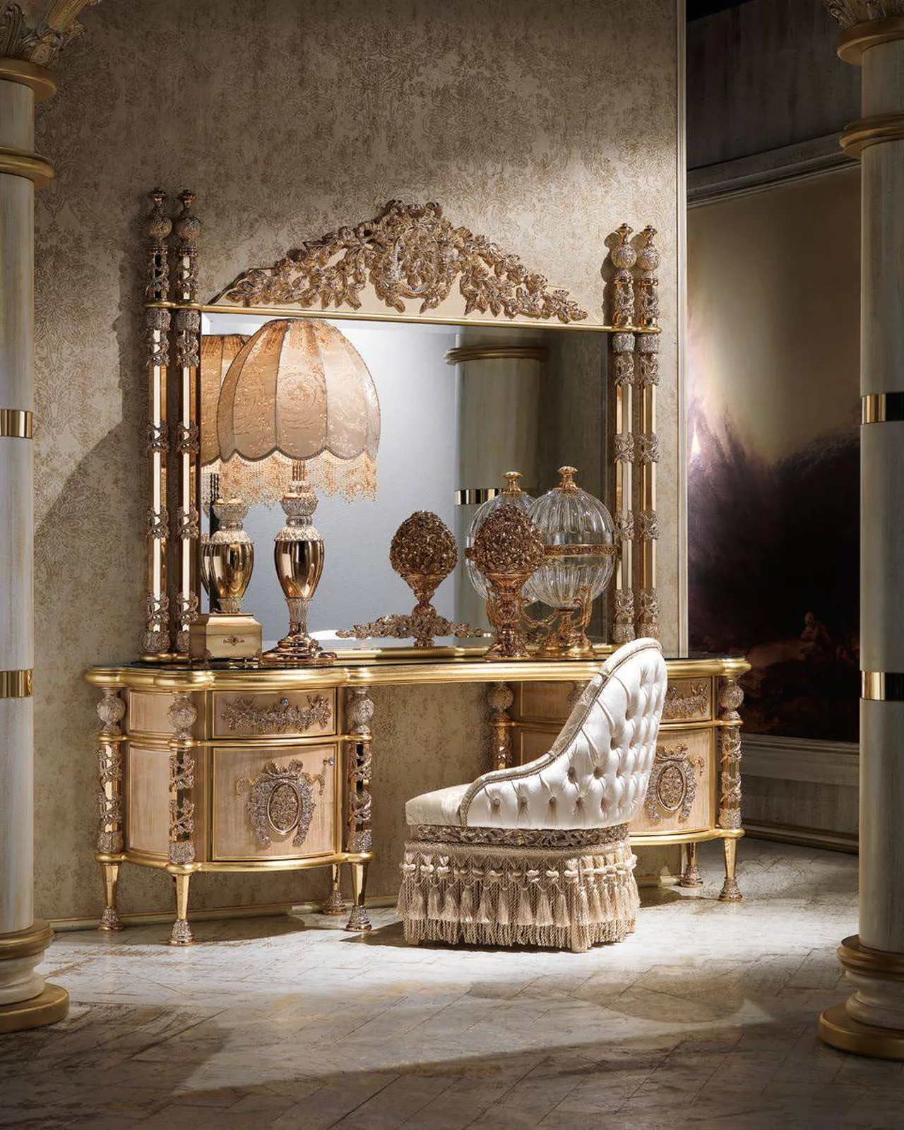 Royal Bedside Table RY002, Cappelletti Royal collection, classic Italian bedside table in a classic bedroom setting, photo 3 of 5