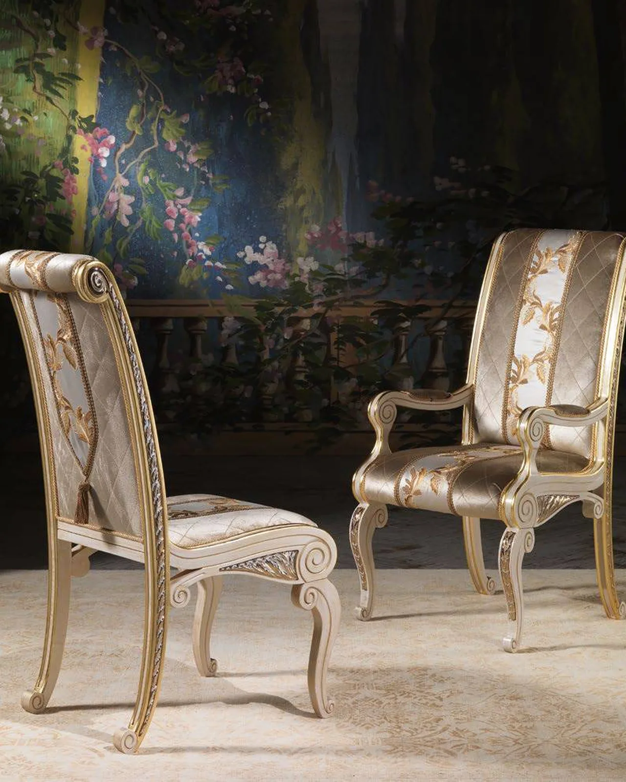Royal Dining Chair RY015, Cappelletti Royal collection, classic Italian dining chair in a classic dining room setting, photo 4 of 4