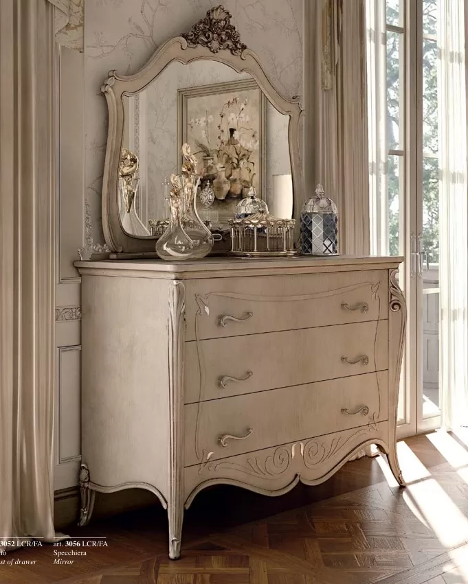 Opera Shaped Chest of Drawers, 3 Drawers, Carved "B" Decoration by Francesco Pasi, Opera bedroom set, Veneto carved furniture