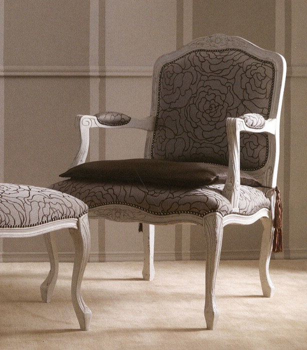 Classic living room armchairs Meteora 15