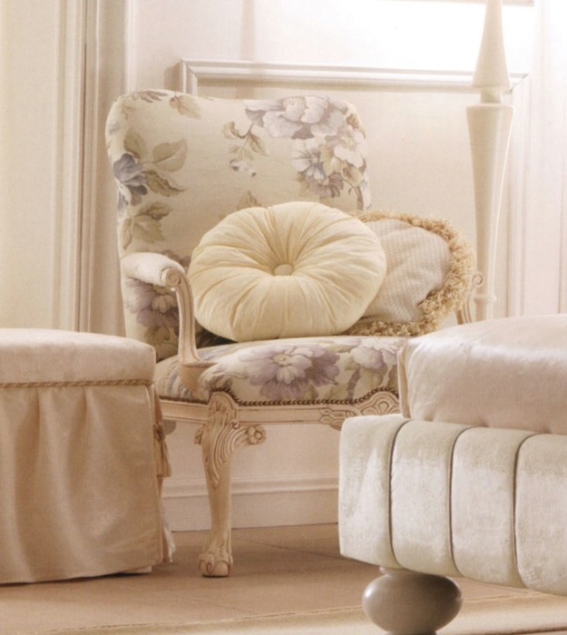 Classic living room armchairs Meteora 21