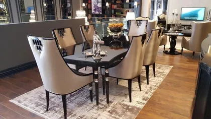 Lamer collection dining table