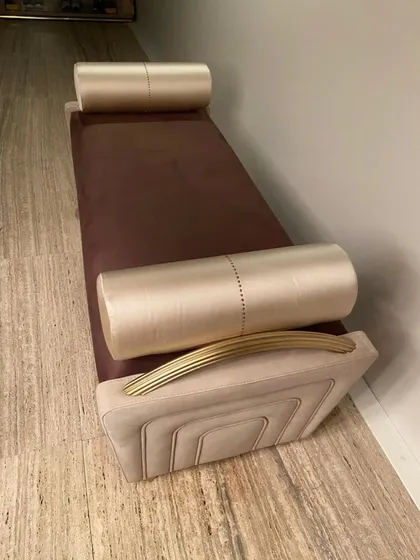 Refined Tuscany bench design, perfect for adding a touch of classic Italian elegance to any room.
