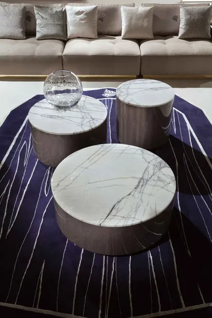 INFINITY BIG ROUND COCKTAIL TABLE