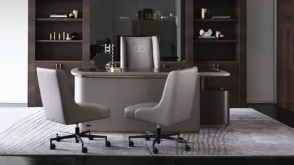 MONICA DESK