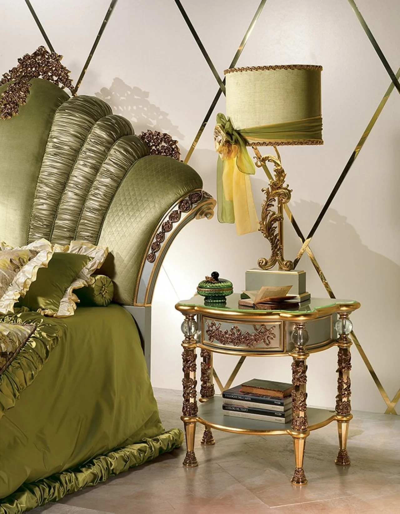 Essence Italian Bedroom Set, high quality bedroom sets made to order in Italy
